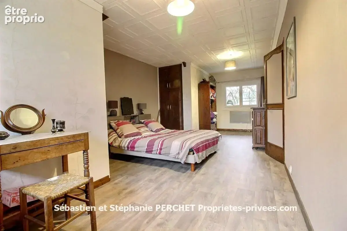 Maison  4 chambres 150 m2 - photo 10