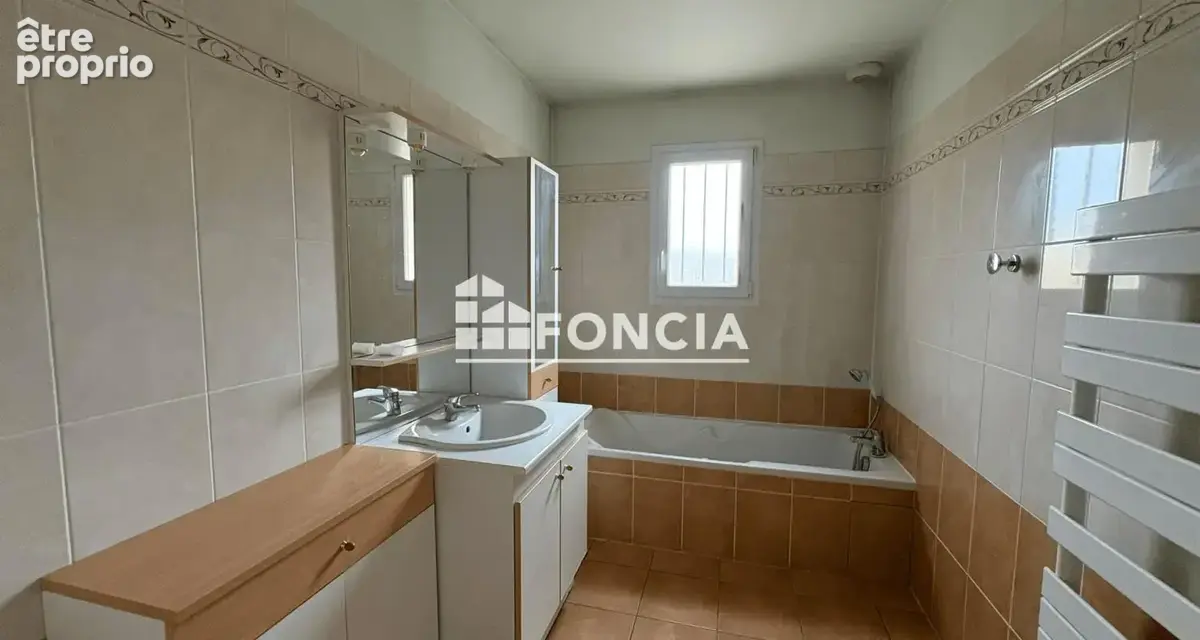 Plain Pied 3 chambres - photo 8
