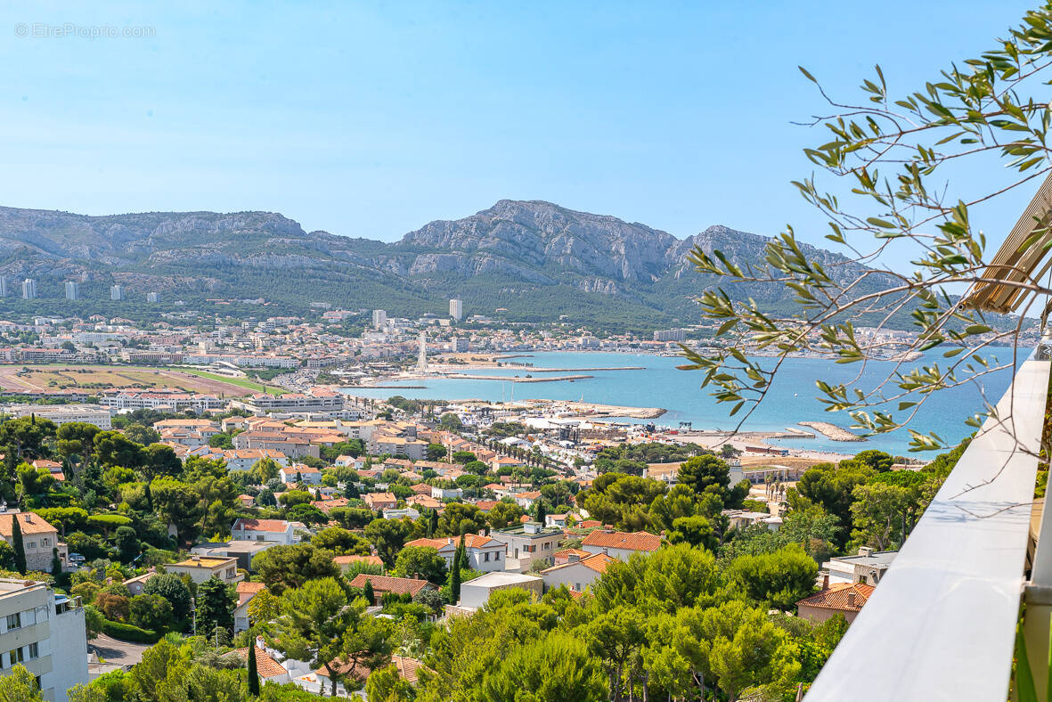 Photo Appartement à Marseille-8e au prix de 1 990 850€