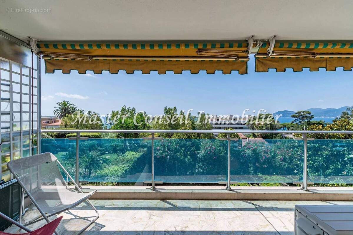 Appartement à CANNES