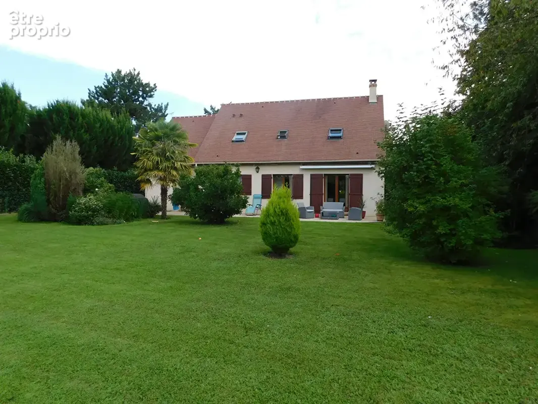 Maison 125m² à la celle-les-bordes - photo 13