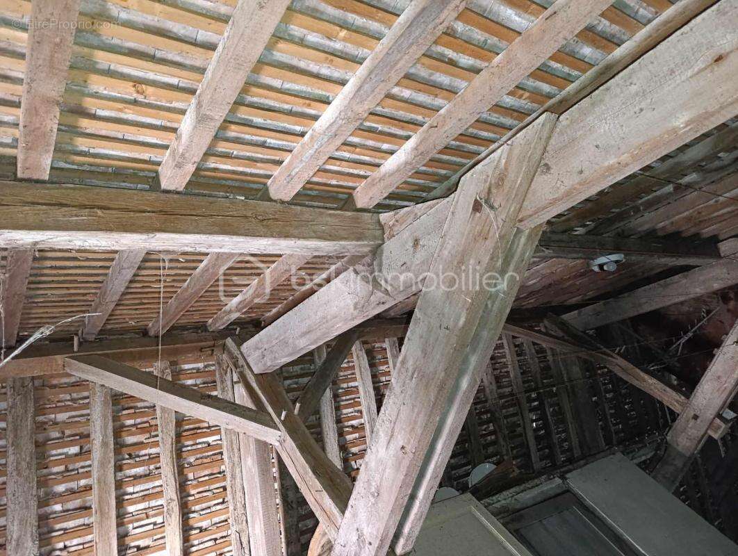 Appartement à MORTREE