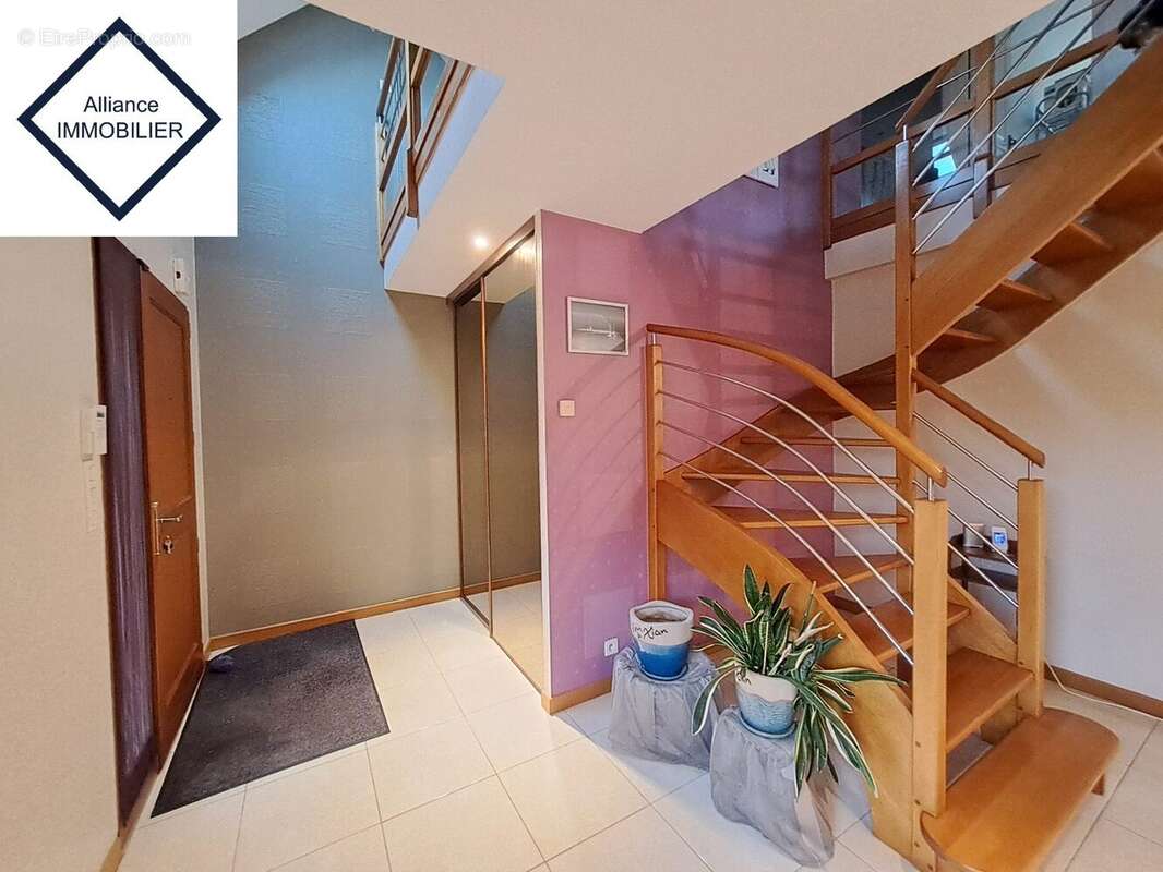 Maison à MONTAUBAN-DE-BRETAGNE