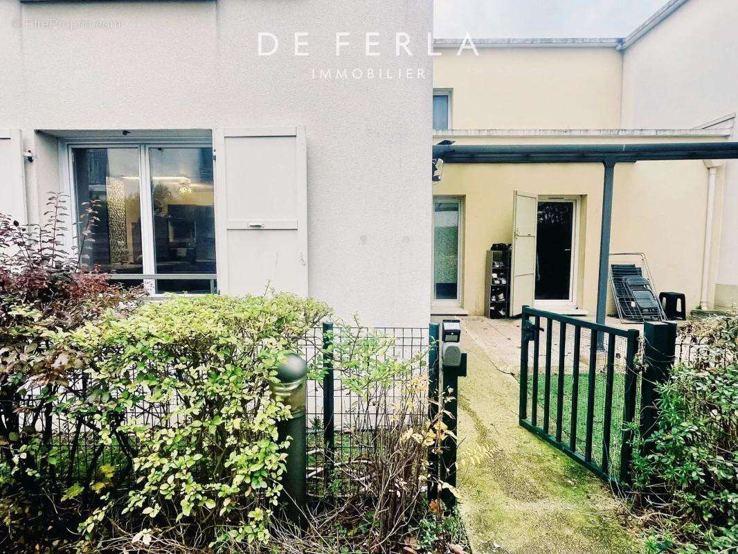 Appartement à STAINS