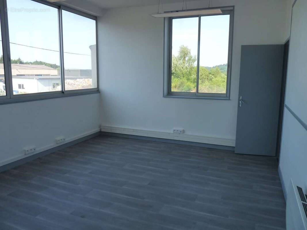 Appartement à EGLETONS