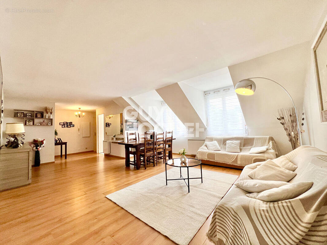 Appartement à MASSY