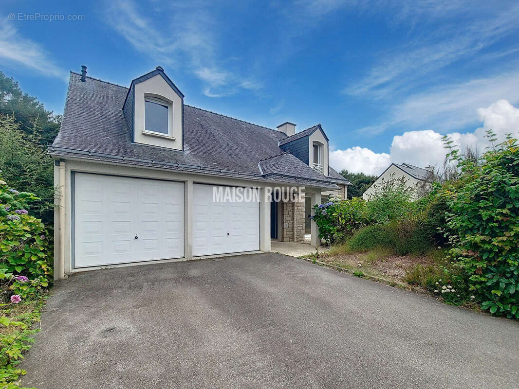 Maison à PLOEREN