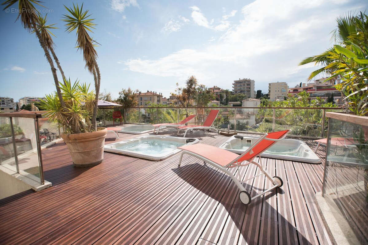 Appartement à CANNES
