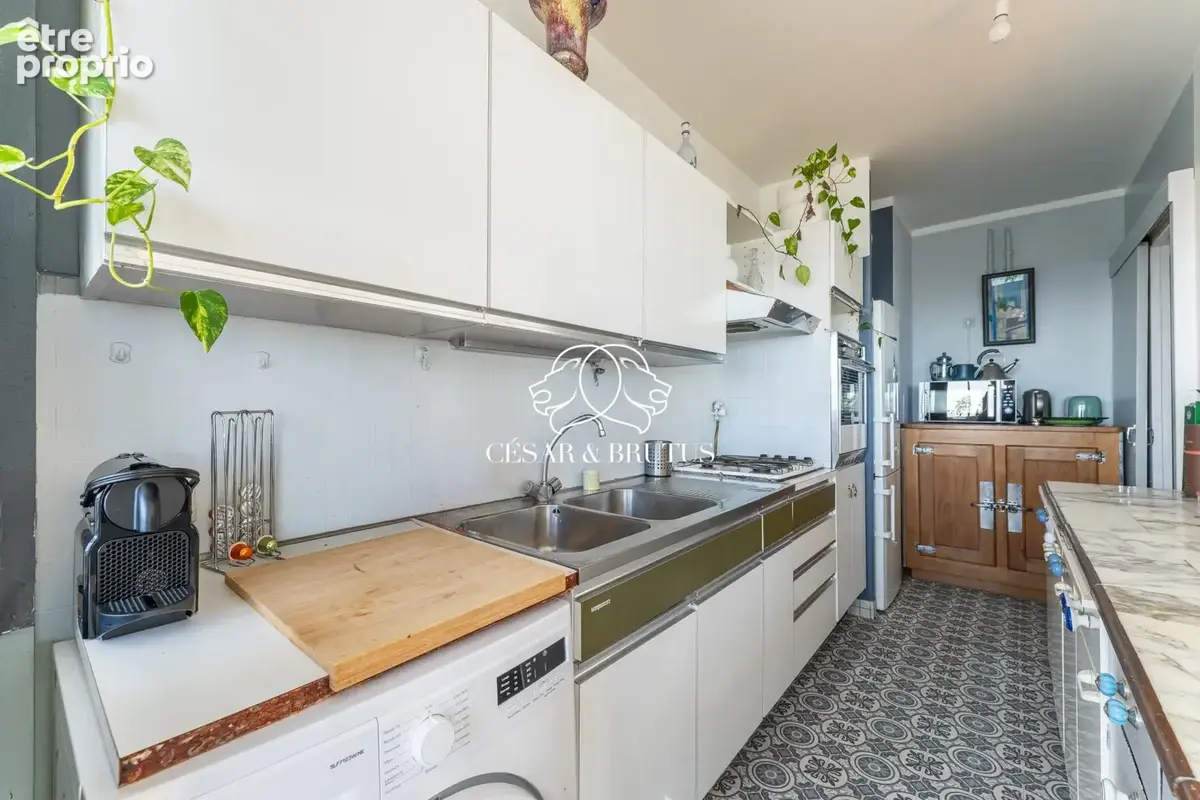 Appartement 4 pièces 85 m² à vendre à Lyon-7e (69007) - photo 5