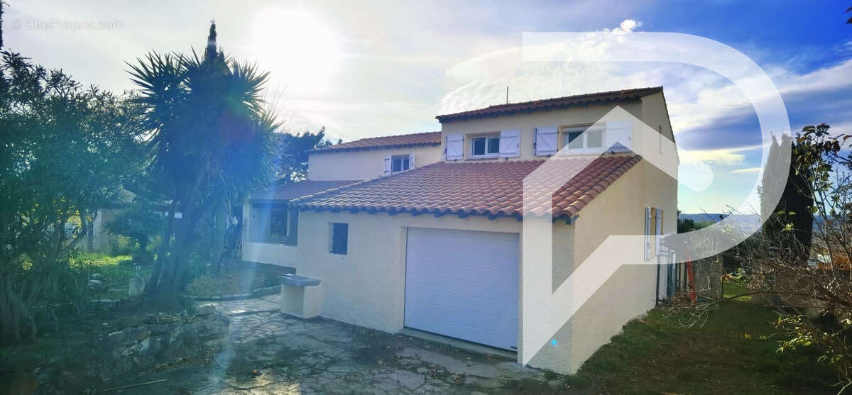 Maison à THEZAN-LES-BEZIERS