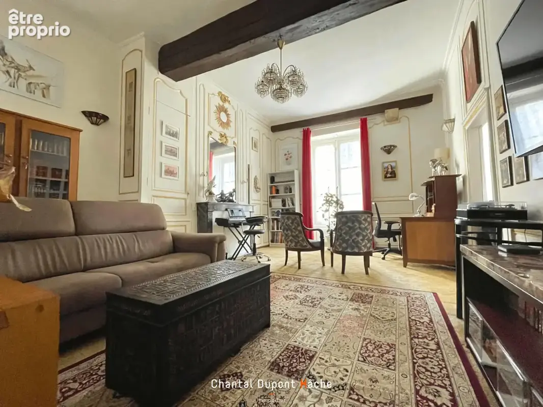 CHARTRES COEUR DE VILLE - Appartement au charme de l'ancien avec 2 chambres - photo 1