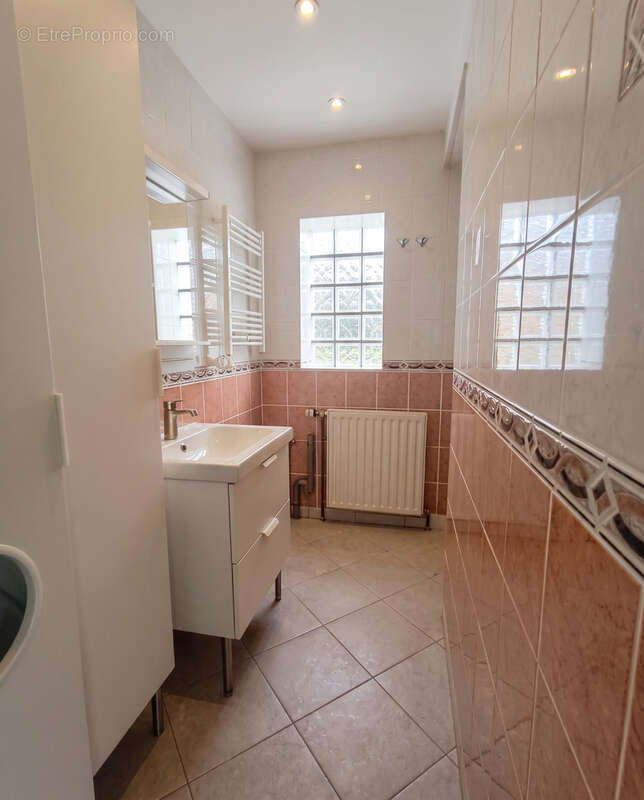 Raillencourt-Sainte-Olle   Belle maison individuelle avec fort potentiel d’évolution - photo 5