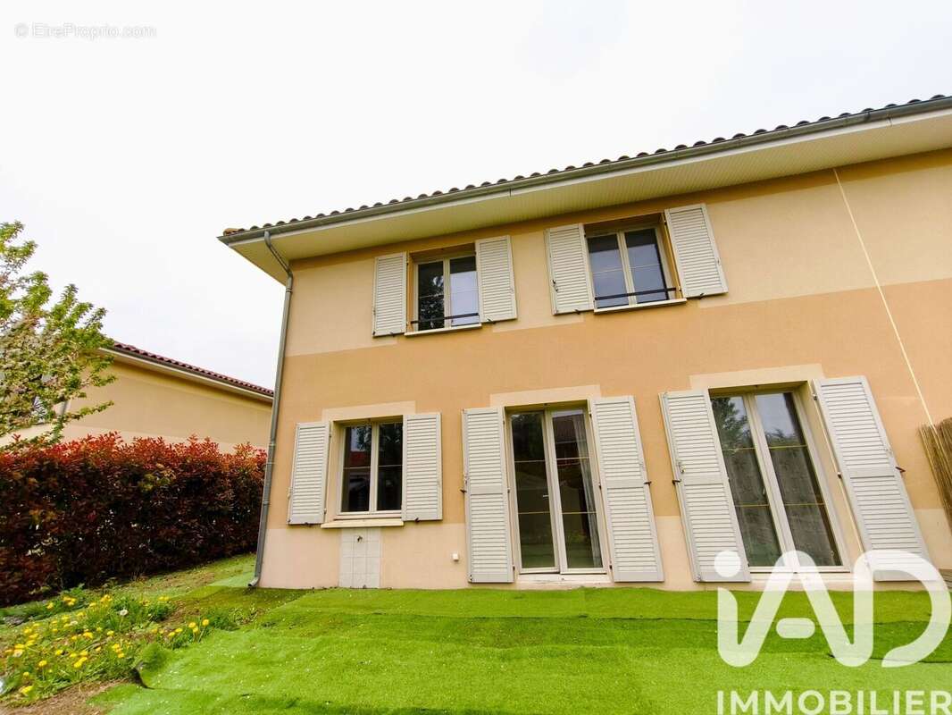 Photo 4 - Maison à LE CENDRE