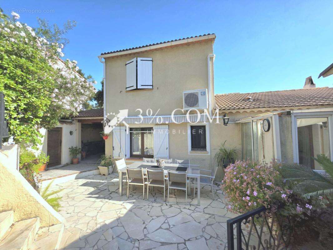 Maison à FREJUS