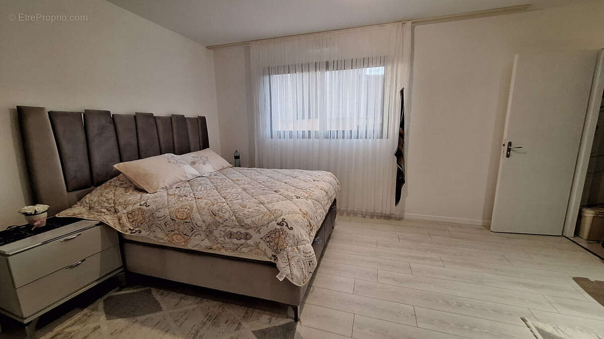 Maison Les Martres De Veyre 5 pièce(s) 136 m2 - photo 7