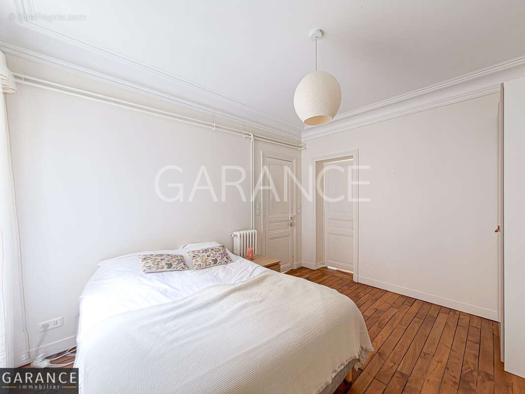 Appartement 80 m² à Paris-12e  - photo 2