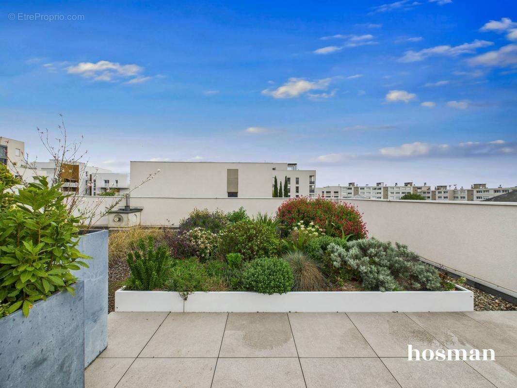 Appartement à LYON-8E