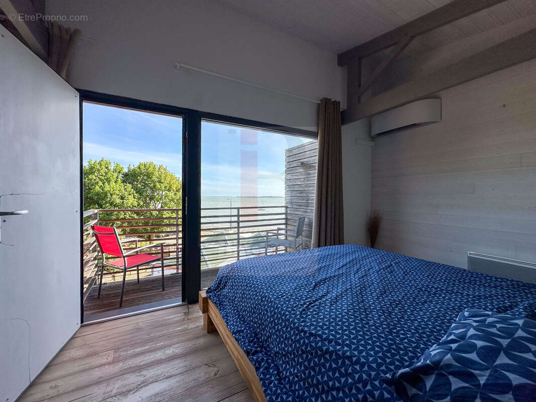 Maison vue mer avec garage - photo 9