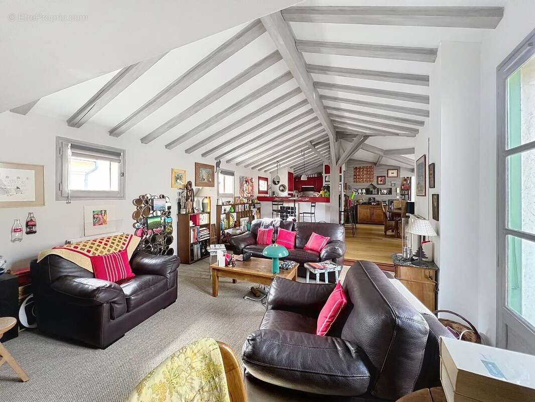 Appartement à NIMES