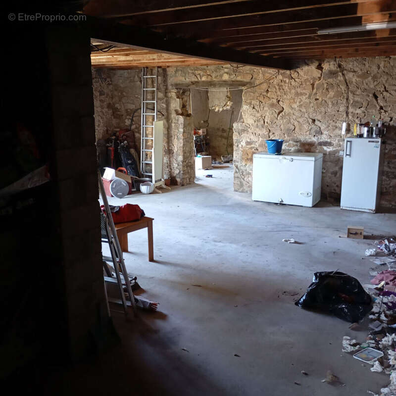 Maison à BUSSIERE-GALANT