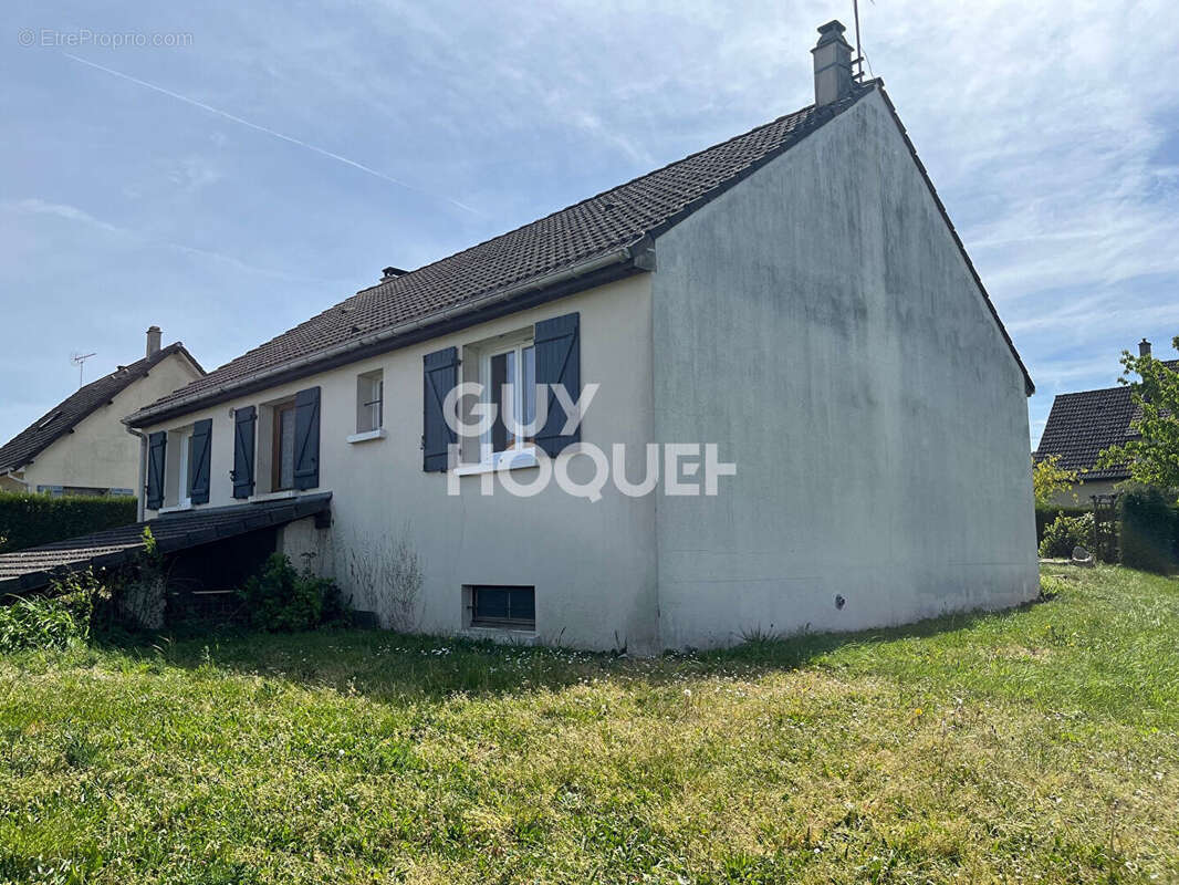 Maison de 4 pièces à vendre à Saint-Pierre-du-Vauvray - Réf. DD1819L - photo 6