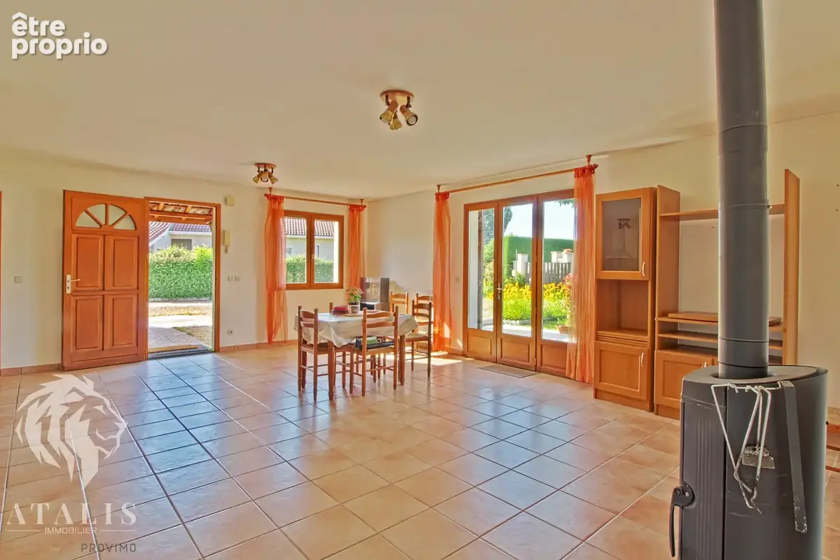 Maison de plain pied au calme - photo 10