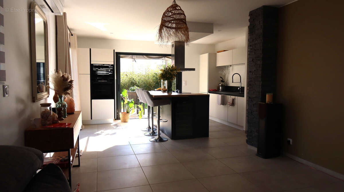 Maison à SALLES-D&#039;AUDE