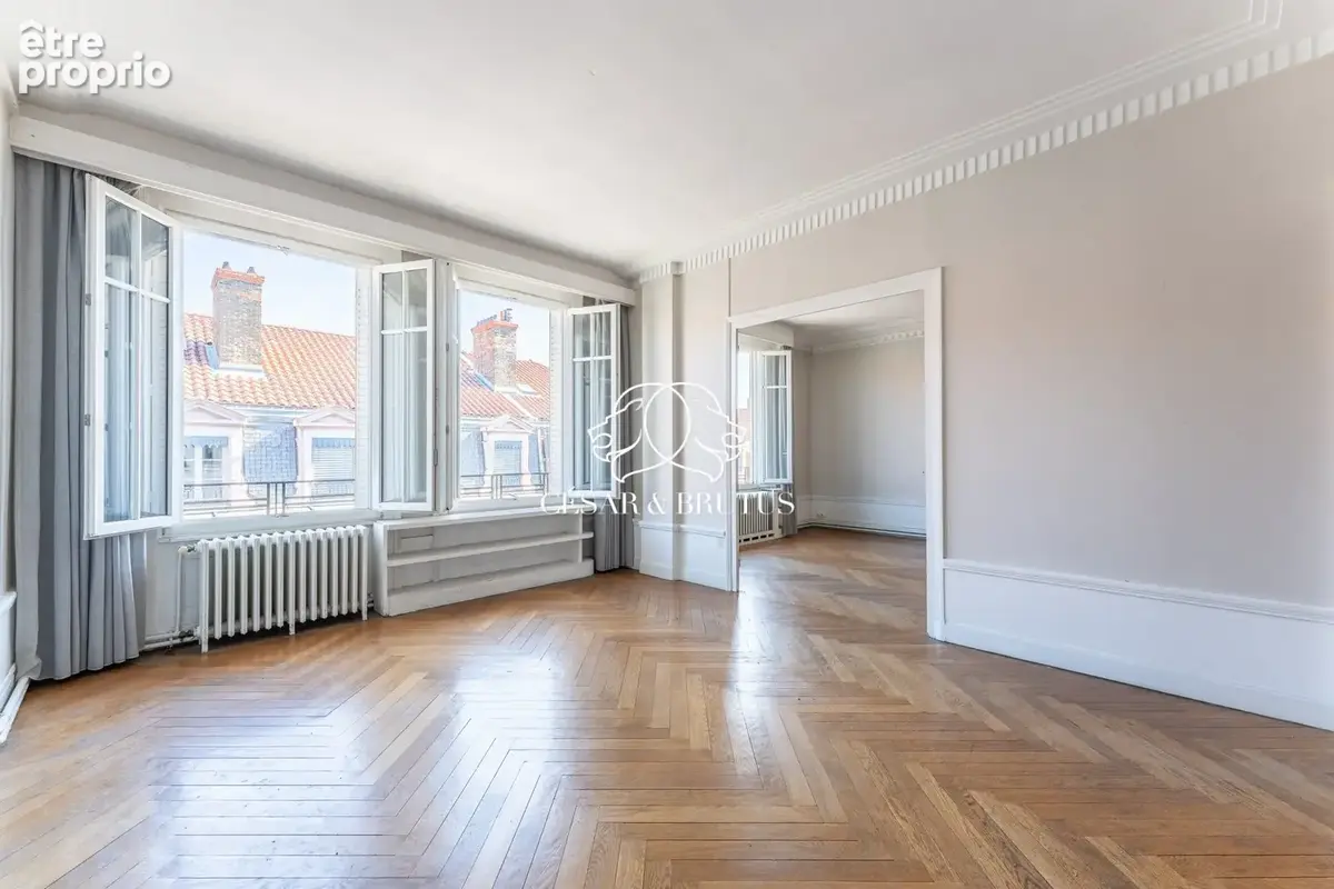 Appartement 4 pièces 112 m² à vendre à Lyon-6e (69006) - photo 2