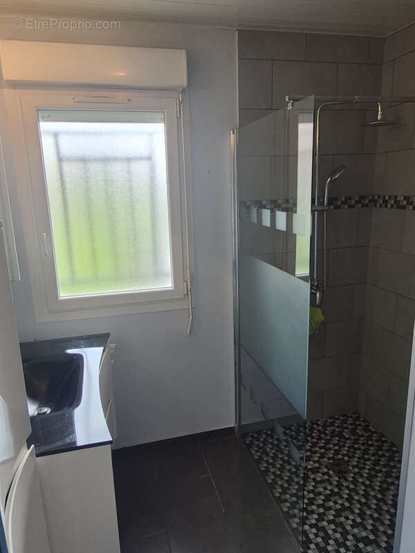 Maison à CHENICOURT