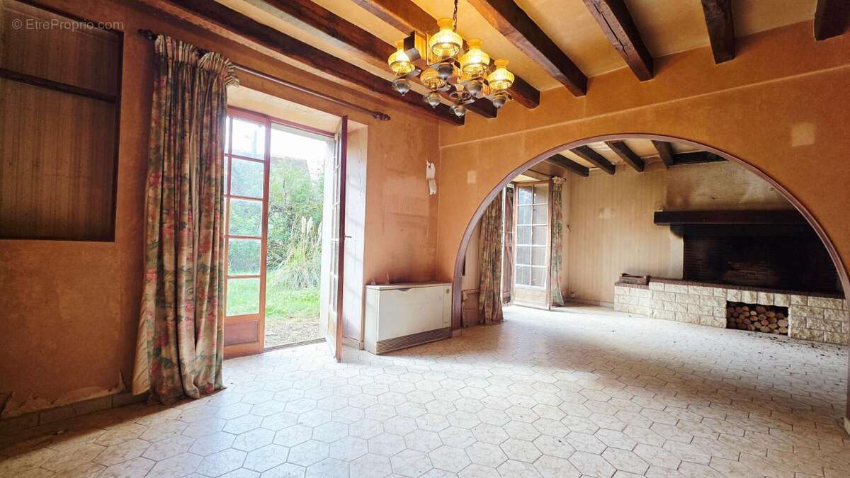 Maison corp de ferme 8 pieces grange hangar - photo 4