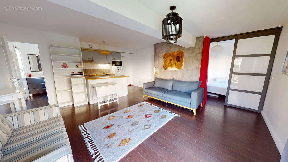 Appartement à VAUX-SUR-MER