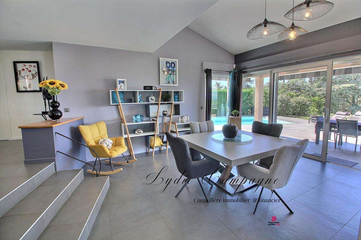 Maison à SAINT-GALMIER