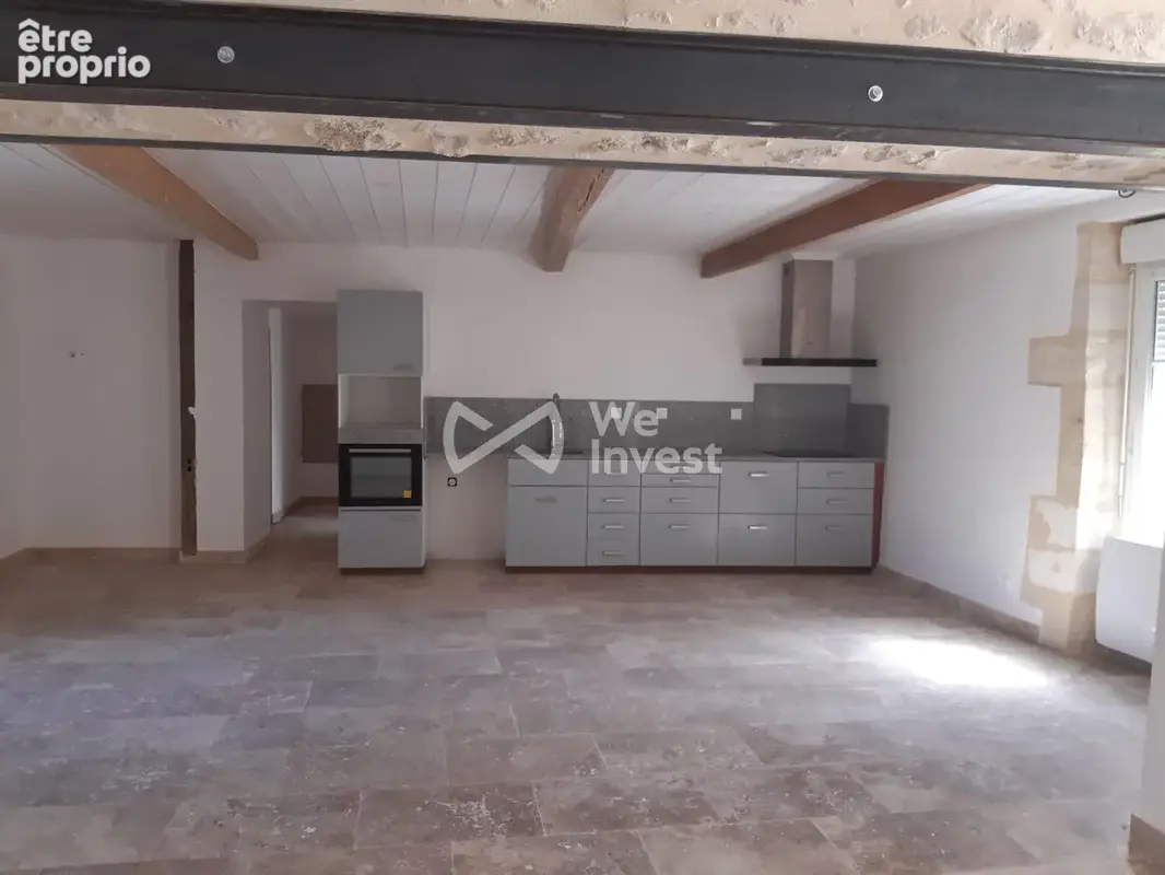 Maison 98 m² à Saint-Seurin-De-Cursac  - photo 9