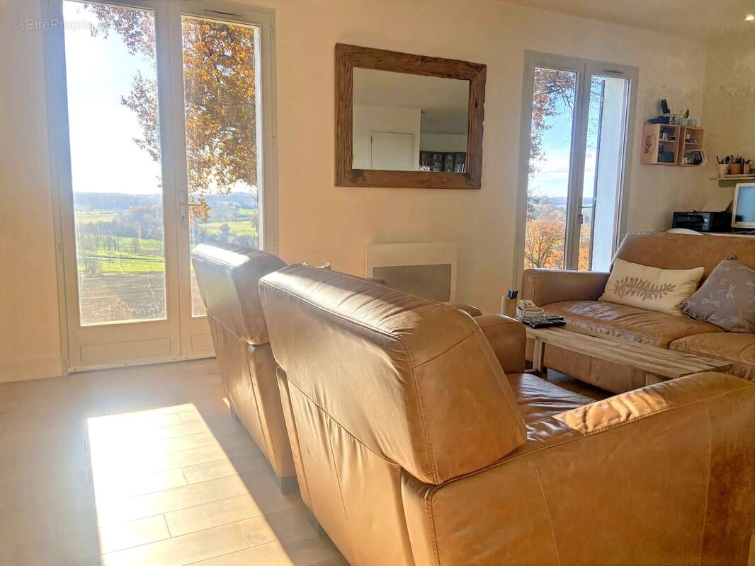 Maison à CASTILLONNES