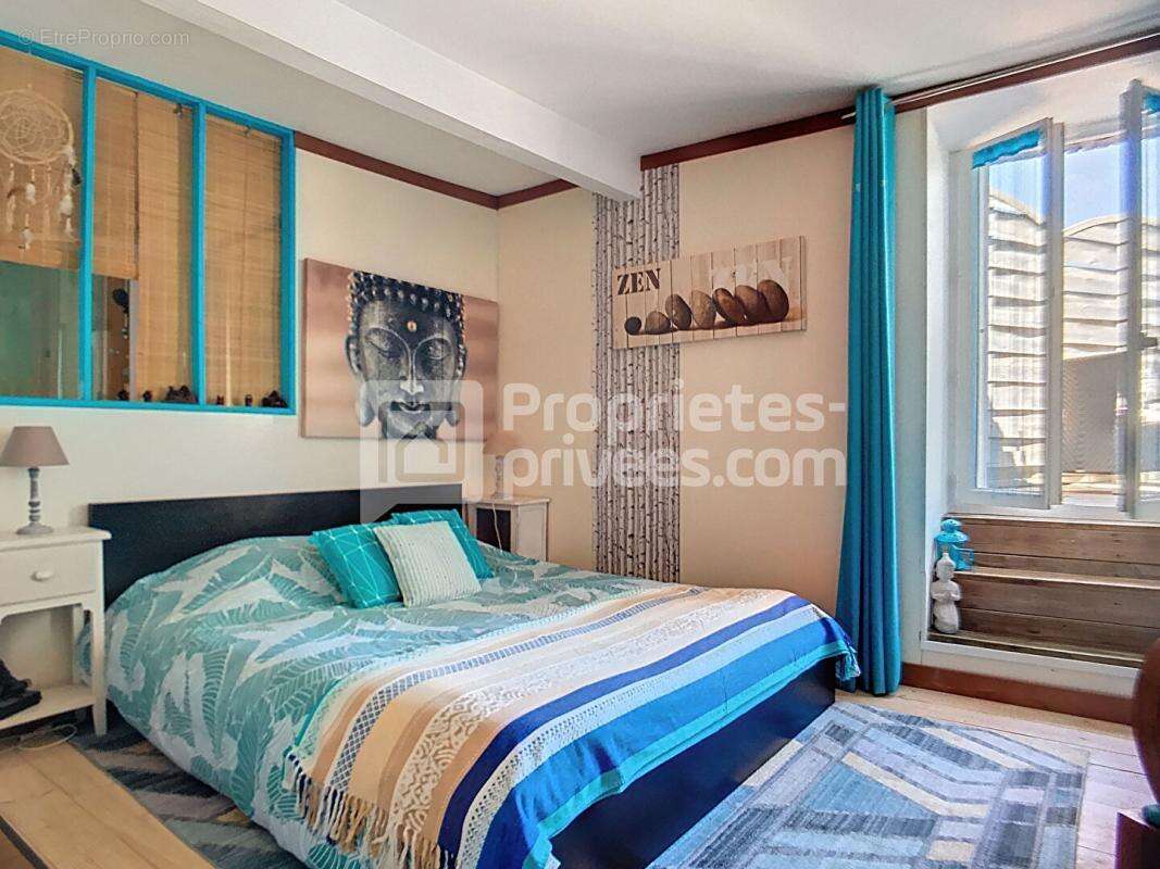 Maison à ARGENTON-CHATEAU