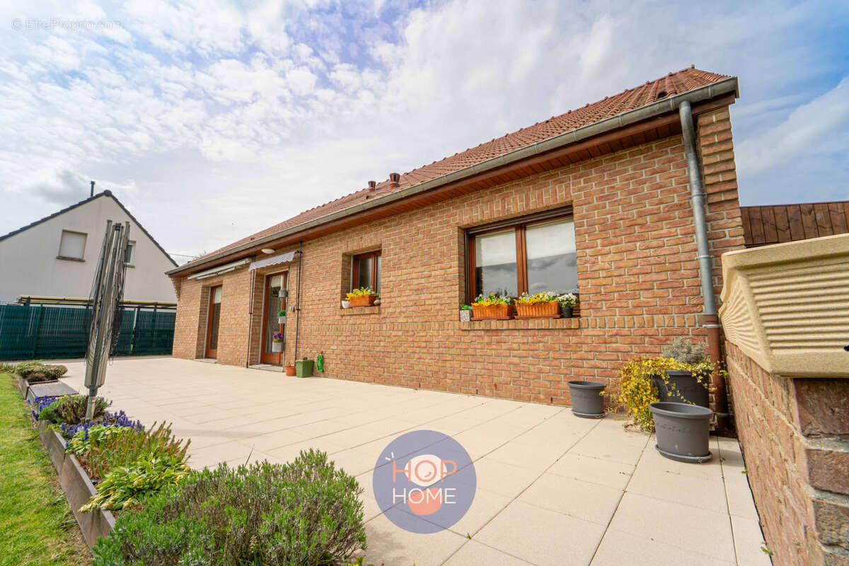 Maison à NEUVE-CHAPELLE