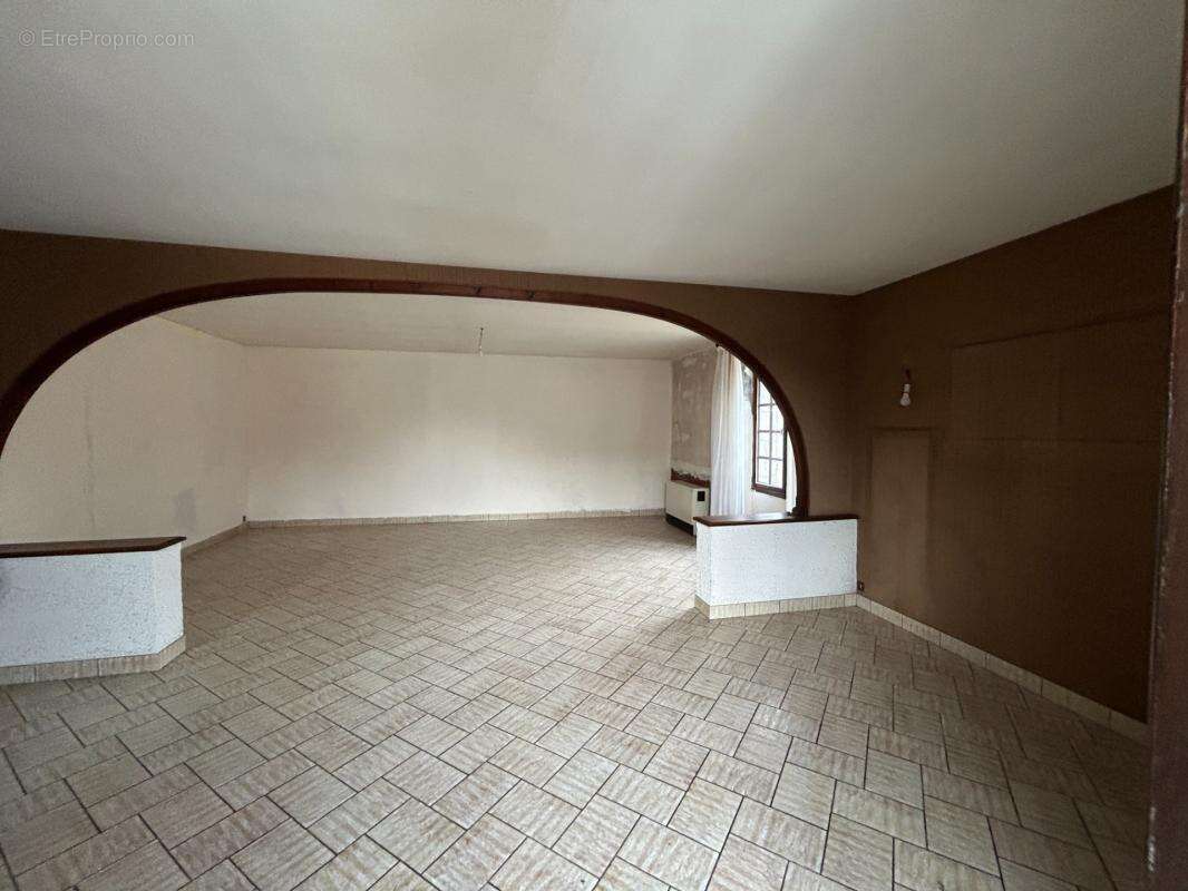 Maison à vendre 11 pièces LES GRANDS CHEZEAUX (87) - photo 5