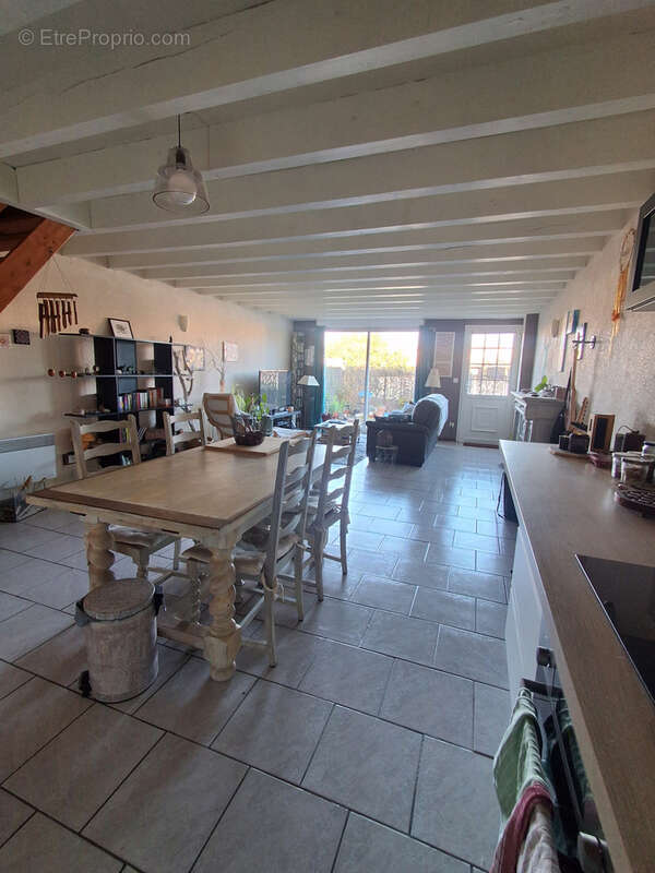 Maison à LEZIGNAN-CORBIERES