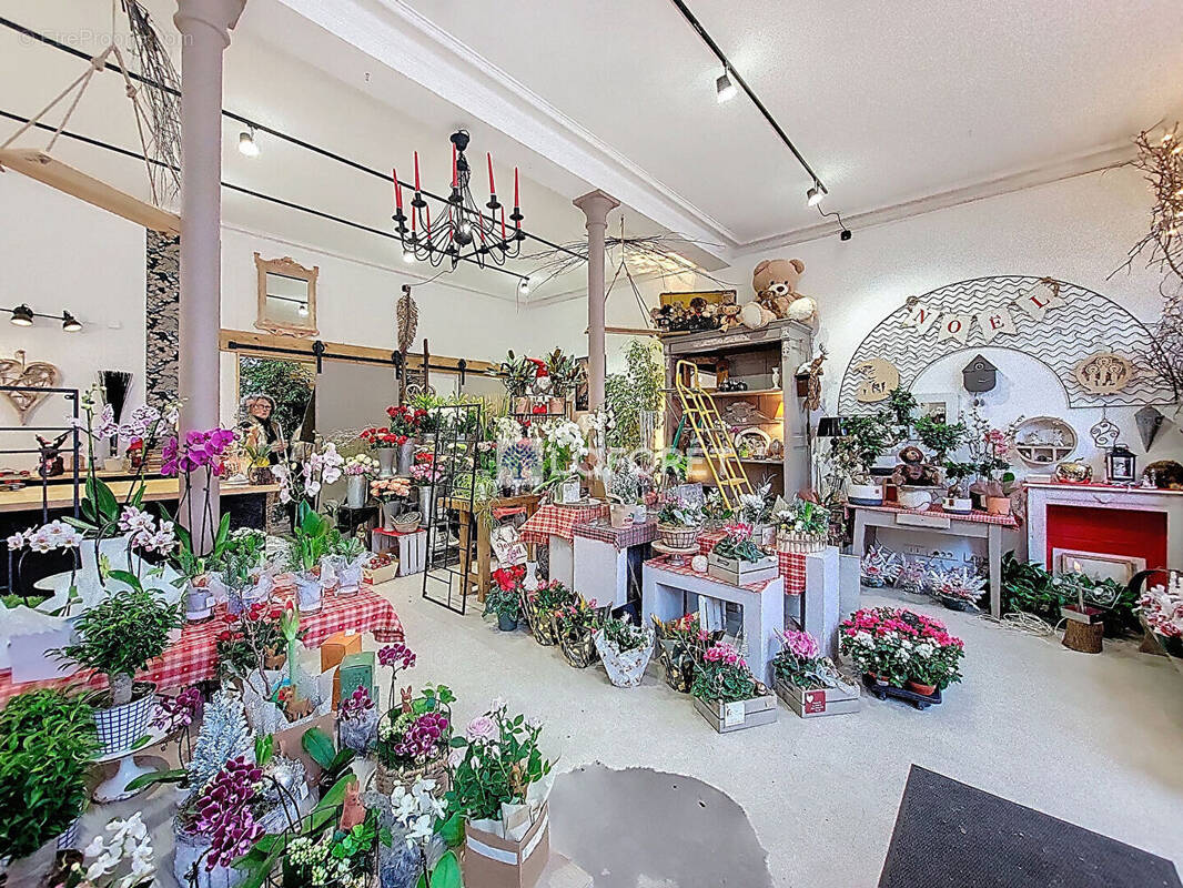 Appartement à LA FERE