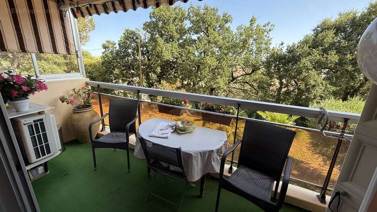 Viager Occupé Fréjus 83600 - Bouquet 99 990€ - Appartement Terrasse Sud & Parking - photo 4