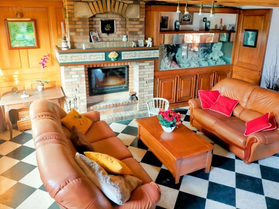 Maison à CHARTRETTES