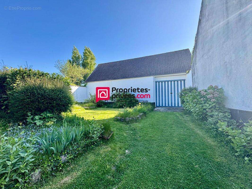 Maison à SAINT-MARTIN-BOULOGNE