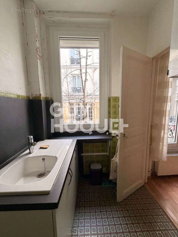 Appartement à PARIS-20E