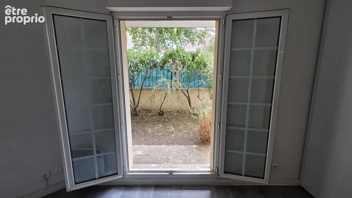 Appartement 2 pièces 49 m2 - Terrasse - Cave - Parking - photo 13