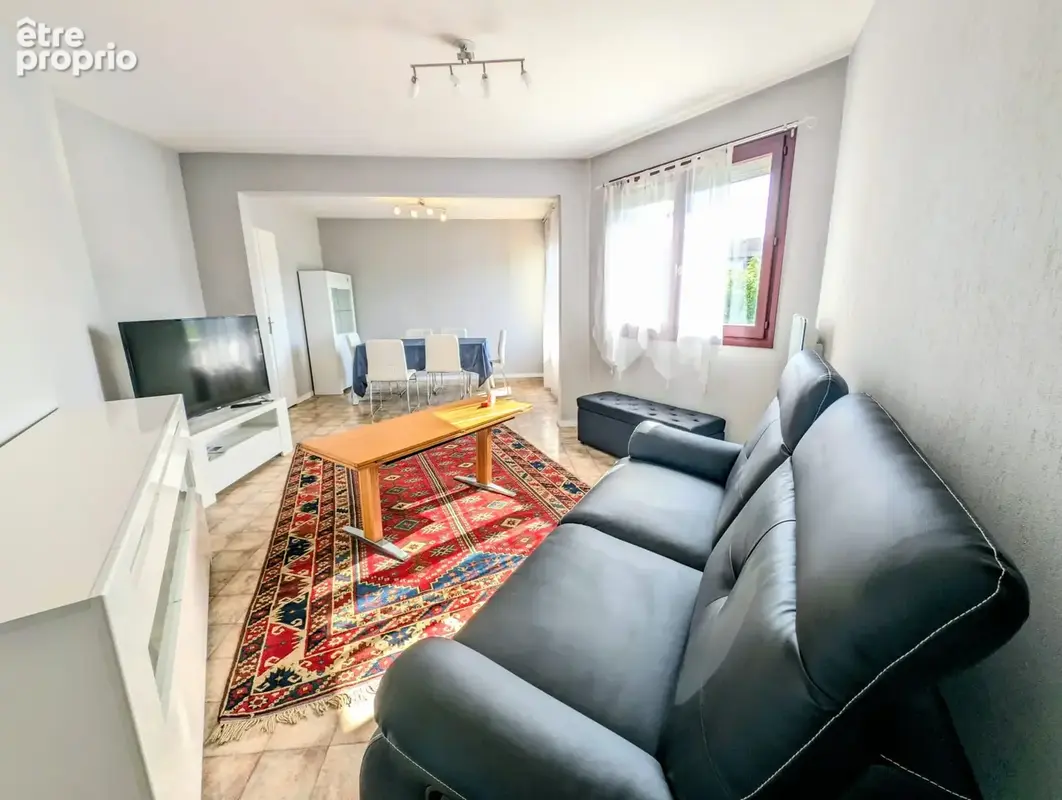 Appartement T3 69 m2 74960 Annecy - Vue Montagne - photo 4