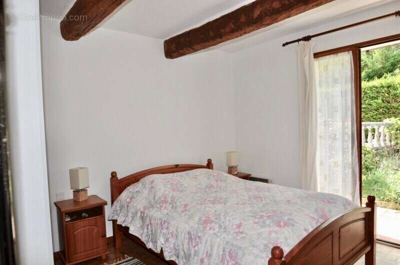 Maison à CASTELLANE