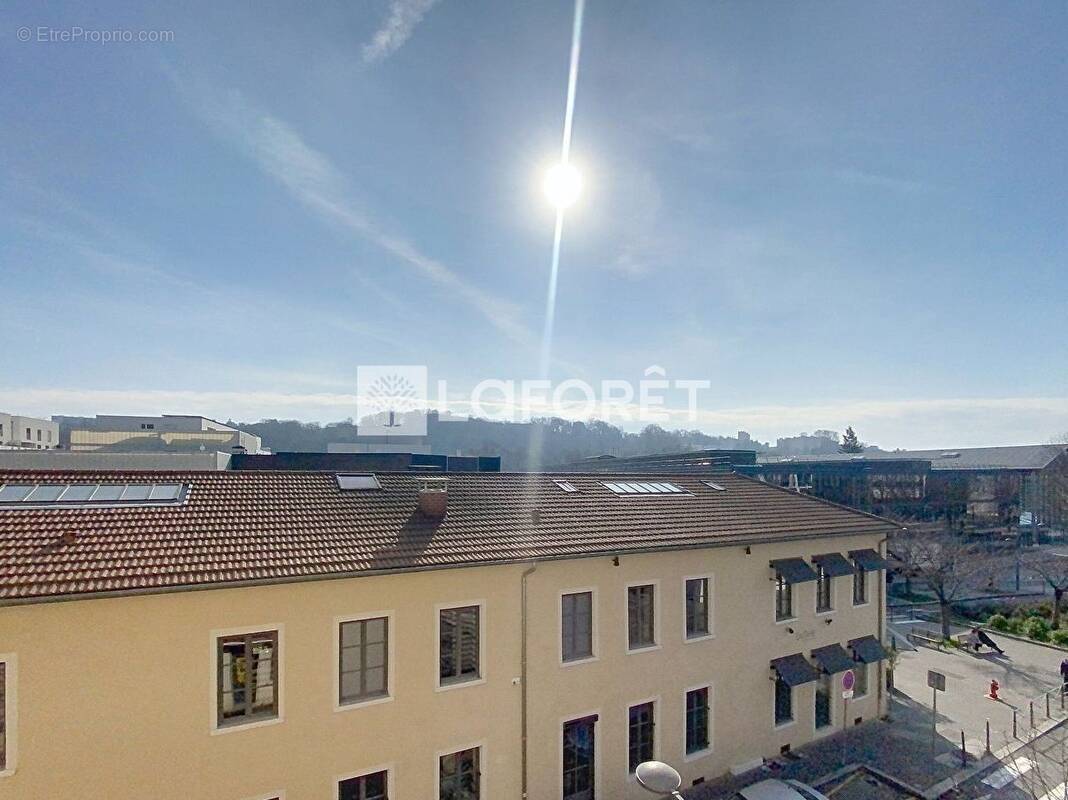 Appartement à LYON-9E