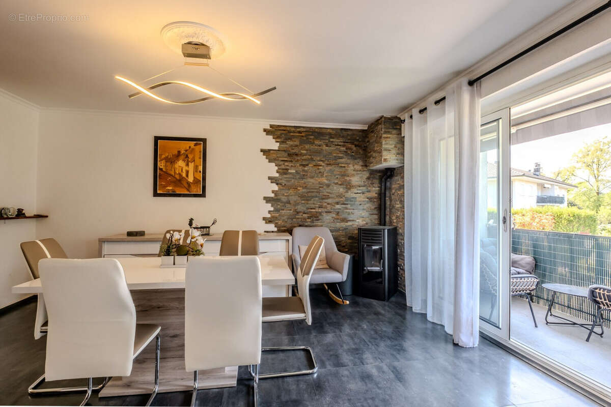 Appartement à MARGENCEL