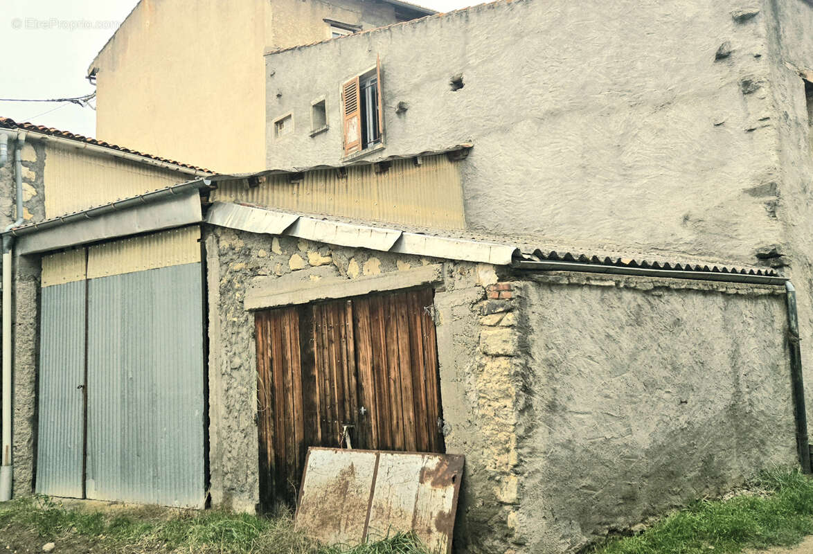 Maison à CHANONAT