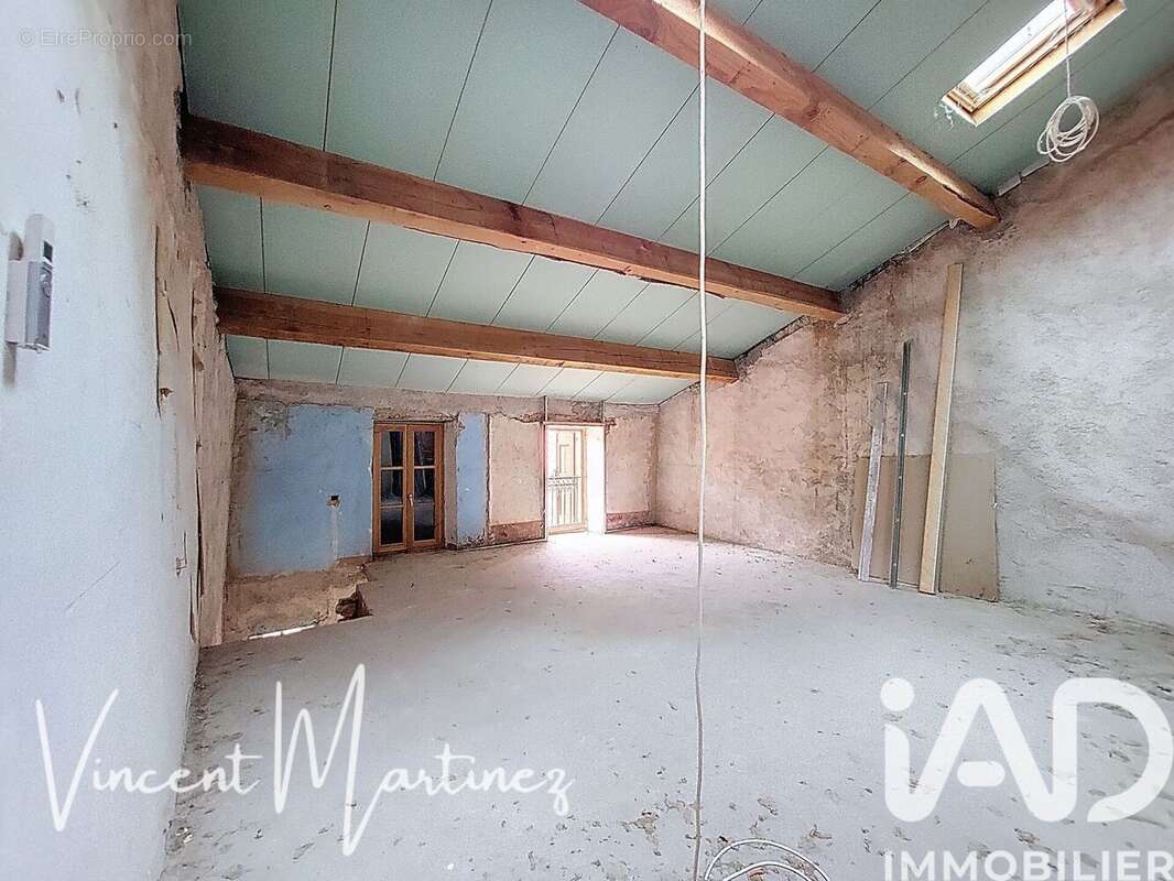 Maison 95 m² à Pegairolles-De-L'escalette  - photo 6